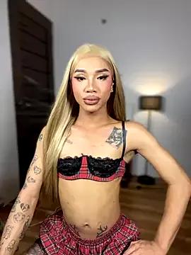 TrishaAbundance from StripChat is Freechat