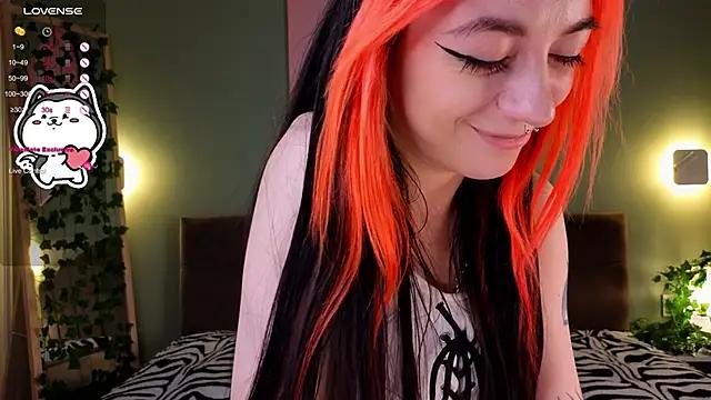 Unleash your urge for fetish cams livestreamers with our pick of steaming hot models, versed in the art of seduction and indulgence.