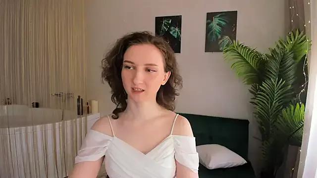TruthInWine from StripChat is Freechat