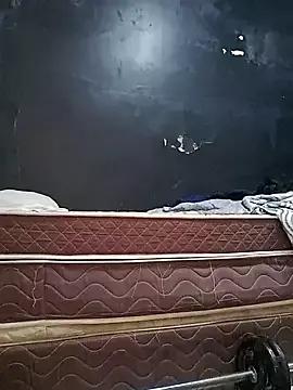 tscrisaraujonb from StripChat is Freechat