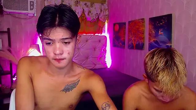 Unleash your urge for fetish cams livestreamers with our pick of steaming hot models, versed in the art of seduction and indulgence.