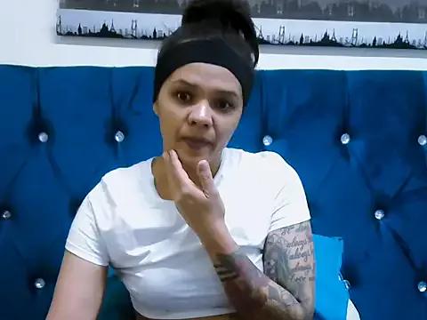 Unleash your urge for fetish cams livestreamers with our pick of steaming hot models, versed in the art of seduction and indulgence.