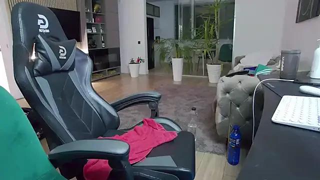 UbbeViking from StripChat is Freechat