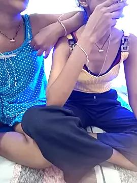 Unleash your urge for fetish cams livestreamers with our pick of steaming hot models, versed in the art of seduction and indulgence.