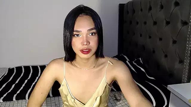 ur_princesslola from StripChat is Freechat