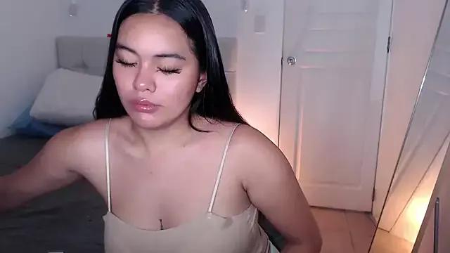 urasianlady from StripChat is Freechat