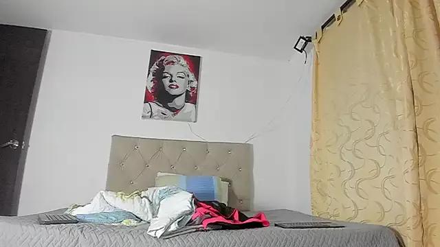 Unleash your urge for fetish cams livestreamers with our pick of steaming hot models, versed in the art of seduction and indulgence.