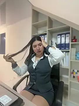 Unleash your urge for fetish cams livestreamers with our pick of steaming hot models, versed in the art of seduction and indulgence.