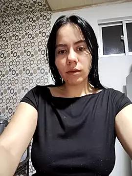 valen-sexx from StripChat is Freechat