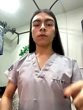 Unleash your urge for fetish cams livestreamers with our pick of steaming hot models, versed in the art of seduction and indulgence.