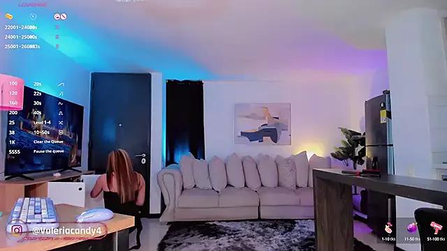 Unleash your urge for fetish cams livestreamers with our pick of steaming hot models, versed in the art of seduction and indulgence.