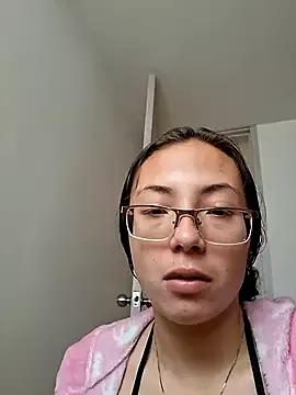 Valeria_Saenz_25 from StripChat is Freechat