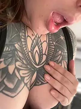 Unleash your urge for fetish cams livestreamers with our pick of steaming hot models, versed in the art of seduction and indulgence.