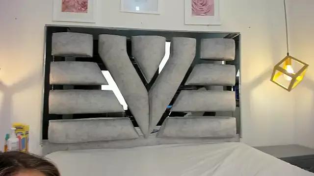 Unleash your urge for fetish cams livestreamers with our pick of steaming hot models, versed in the art of seduction and indulgence.