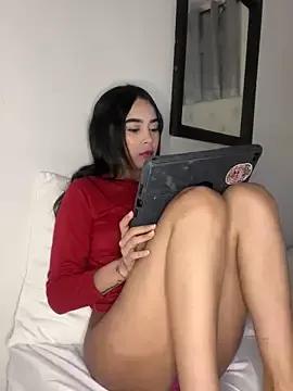 Unleash your urge for fetish cams livestreamers with our pick of steaming hot models, versed in the art of seduction and indulgence.