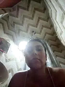 vanessa-titisM from StripChat is Freechat