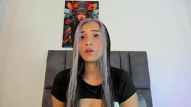 Vanessa_Rodriguez1 from StripChat is Freechat