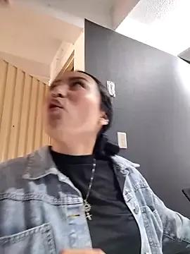 Venus_Rivers from StripChat is Freechat