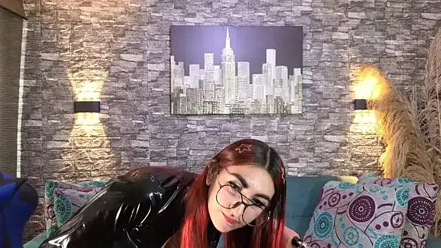 Unleash your urge for fetish cams livestreamers with our pick of steaming hot models, versed in the art of seduction and indulgence.