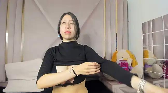 Unleash your urge for fetish cams livestreamers with our pick of steaming hot models, versed in the art of seduction and indulgence.