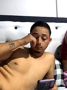 Unleash your urge for fetish cams livestreamers with our pick of steaming hot models, versed in the art of seduction and indulgence.
