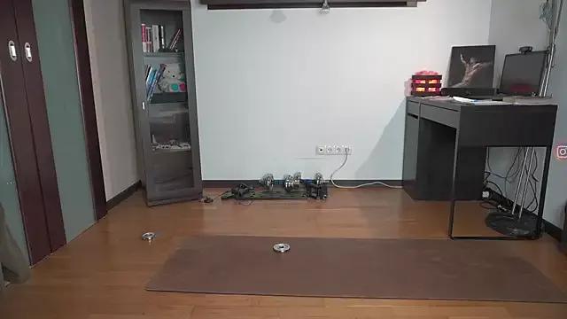 Unleash your urge for fetish cams livestreamers with our pick of steaming hot models, versed in the art of seduction and indulgence.