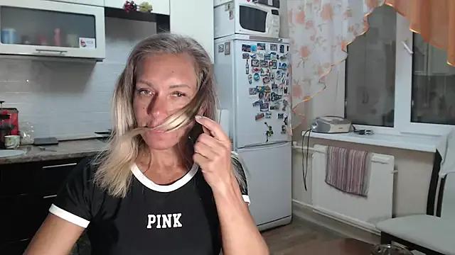 Violet_Adler from StripChat is Freechat