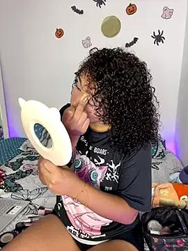 ViolettaMiller_ from StripChat is Freechat