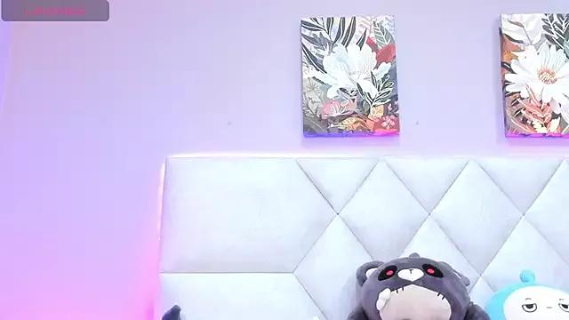 Unleash your urge for fetish cams livestreamers with our pick of steaming hot models, versed in the art of seduction and indulgence.