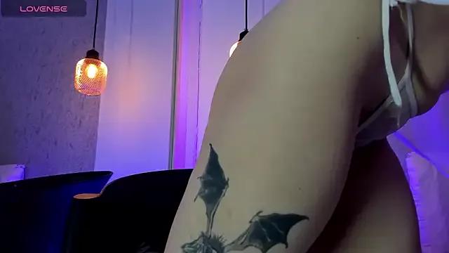 VioletteStarr from StripChat is Freechat