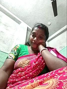 vipmonalisha from StripChat is Freechat