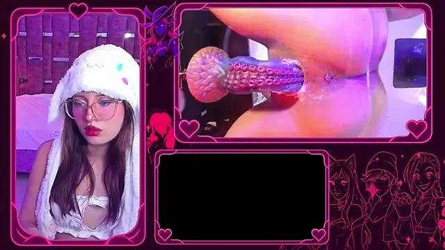 Unleash your urge for fetish cams livestreamers with our pick of steaming hot models, versed in the art of seduction and indulgence.