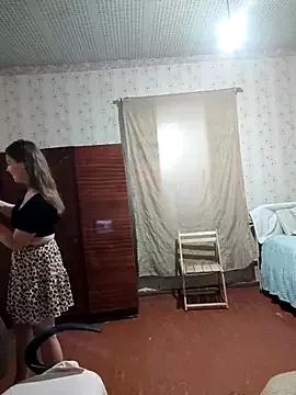 VselenaSun402 from StripChat is Freechat