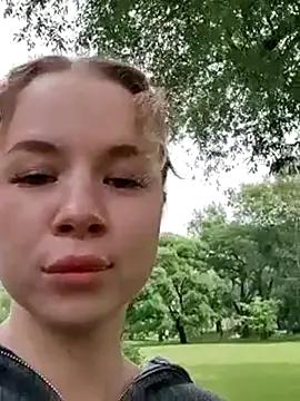 WanderNicole from StripChat is Freechat