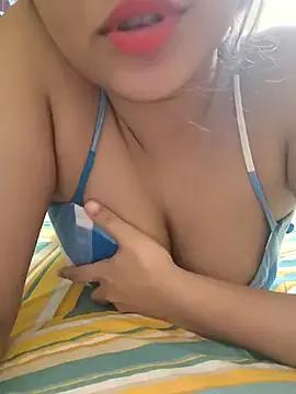 wetdreams698 from StripChat is Freechat