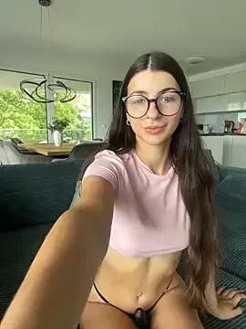 Unleash your urge for fetish cams livestreamers with our pick of steaming hot models, versed in the art of seduction and indulgence.