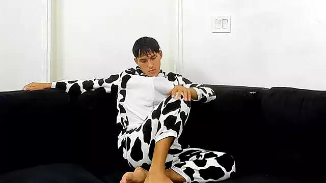 Wildd_Sexx from StripChat is Freechat