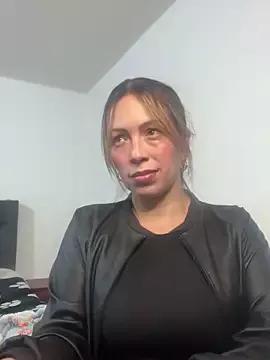 WilliamsKaily_ from StripChat is Freechat