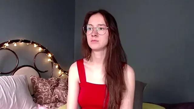 wow__kelly from StripChat is Freechat