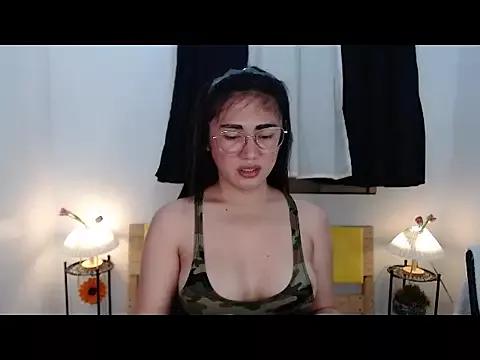 XJuanitaBananaX from StripChat is Freechat
