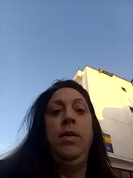 XNaughtysouthlondonMILFXX from StripChat is Freechat