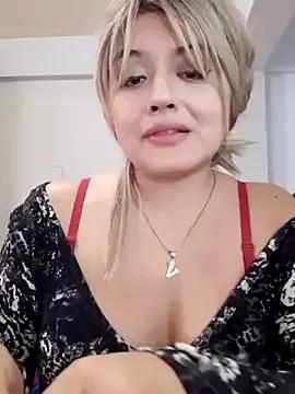 Xvctoriax8 from StripChat is Freechat