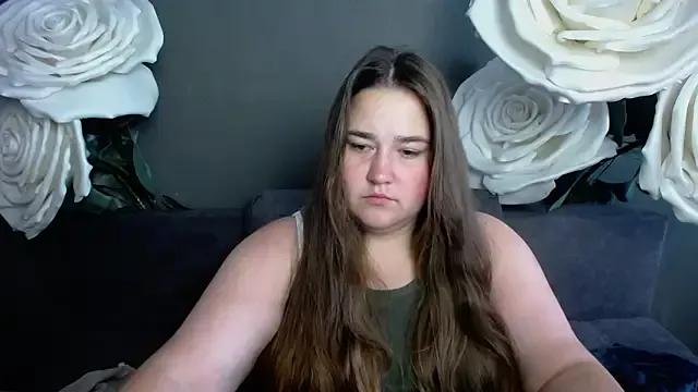 XX_Daniella_XX from StripChat is Freechat