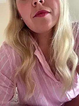 xxcurvyjessiexx from StripChat is Freechat