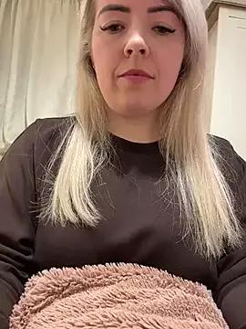 Photos of xxcurvyjessiexx from StripChat is Group