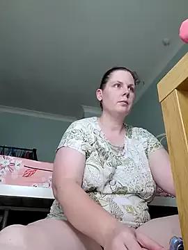 xxSexyBushLinnxx from StripChat is Freechat