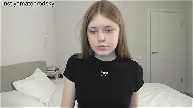 Photos of YamatoBrodsky from StripChat is Freechat