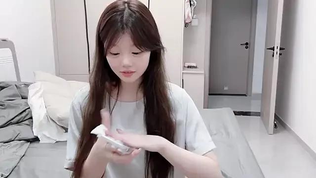 yang-yang-yang from StripChat is Freechat
