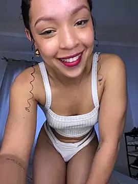 Yasmin777_ from StripChat is Freechat