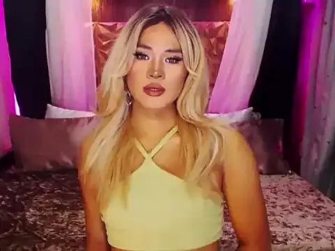 YllanaAltheaXxX from StripChat is Freechat